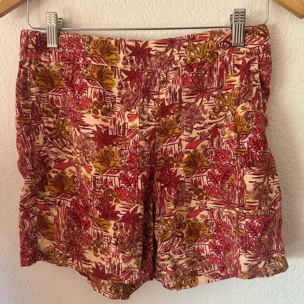 Joie Floral Print Linen Blend Red and Orange shorts - Size Small